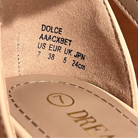 NWOT- Dream Pairs Open Toe Pump
Heel Sandals - Picture 11 of 12